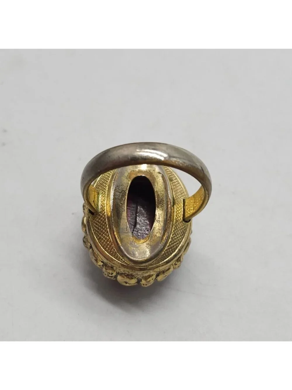 Whiting And Davis Gold Tone Red Sparkle Cabochon Oval Cocktail Ring 7